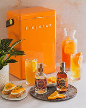 Cargar imagen en el visor de la galería, Mirari Gift Set Amber &amp; Celebration gin 2 x 200 ml. 43% - Premiumgin.dk