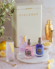 Cargar imagen en el visor de la galería, Mirari Gift Set Pink &amp; Blue gin 2 x 200 ml. 43% - Premiumgin.dk